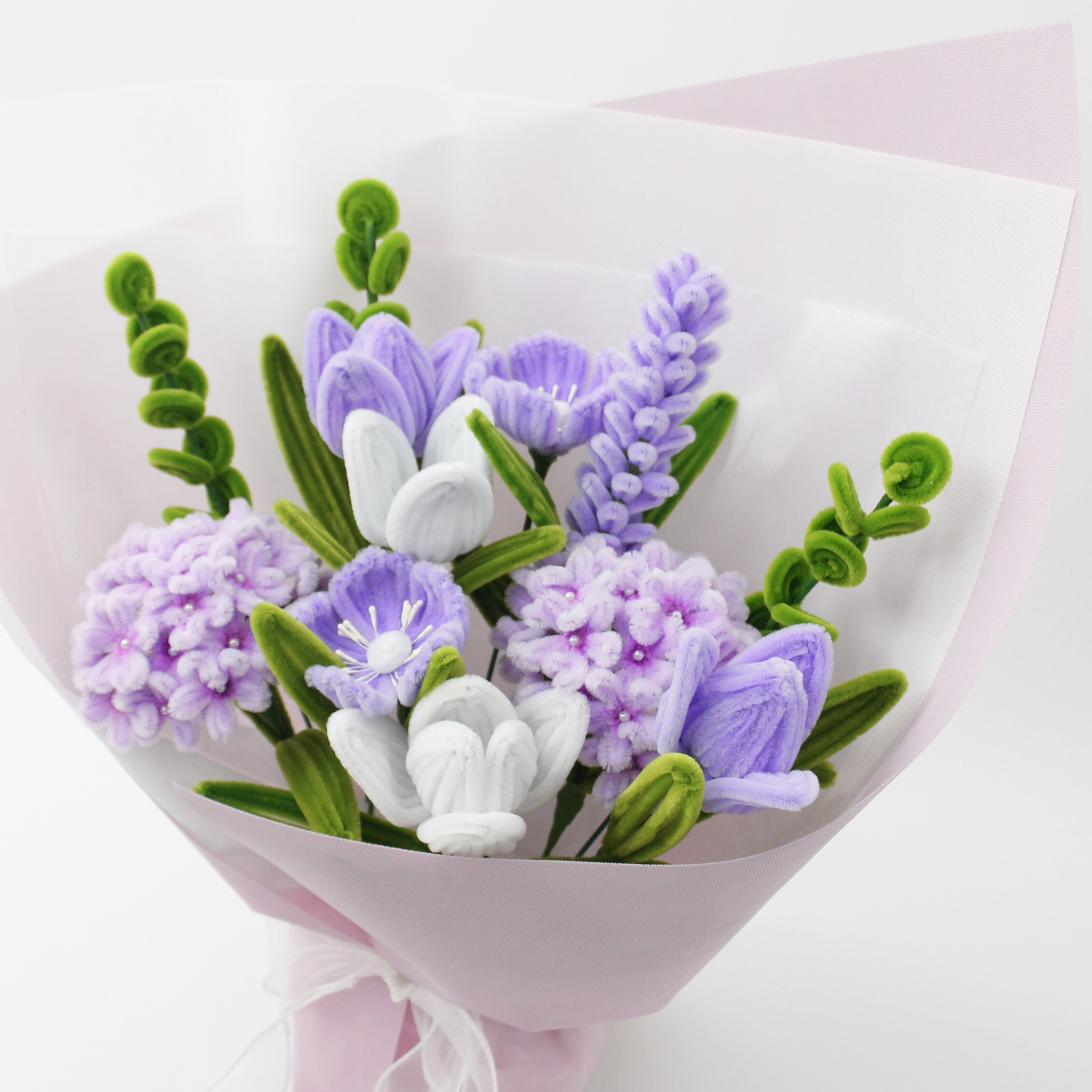 Handmade everlasting bouquet with purple and white flowers, crafted from pipe cleaners, elegant finished flower arrangement gift in Australia for birthdays, anniversaries, and special occasions.